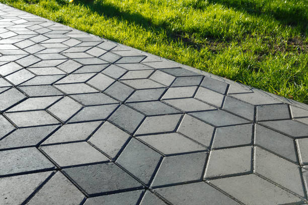 Best Local Driveway Pavers  in Mford, IL