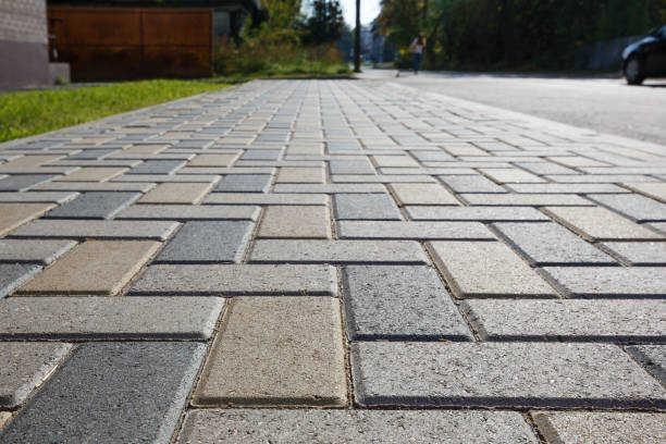 Best Permeable Paver Driveway  in Mford, IL